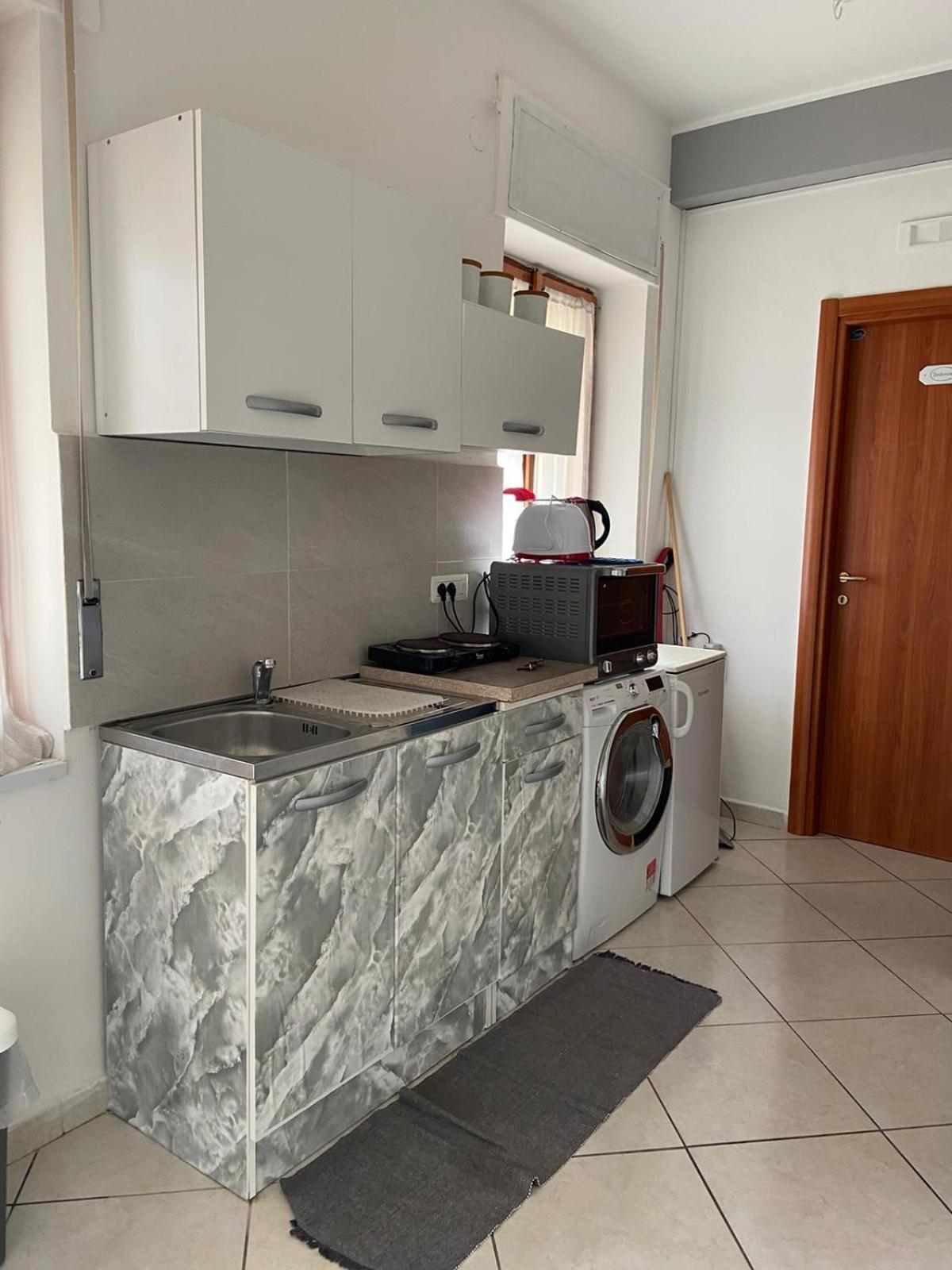 Bedroompompei With Free Parking Εξωτερικό φωτογραφία